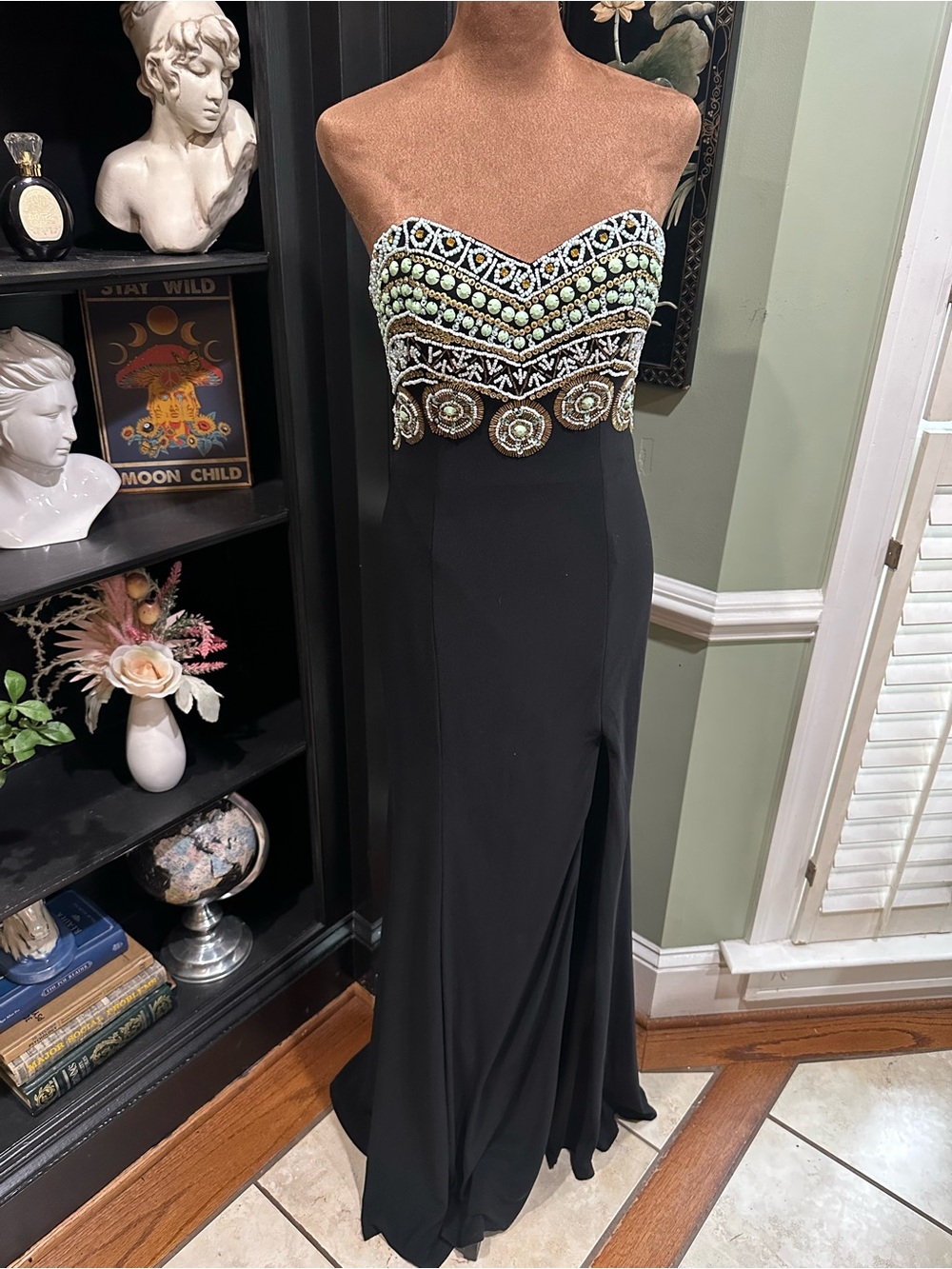 Rachel Allan Beaded Sweetheart Gown with Cutout Back – Size 4